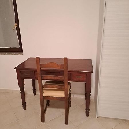 Gelsi Holiday Home La Maddalena Ла-Маддалена Екстер'єр фото