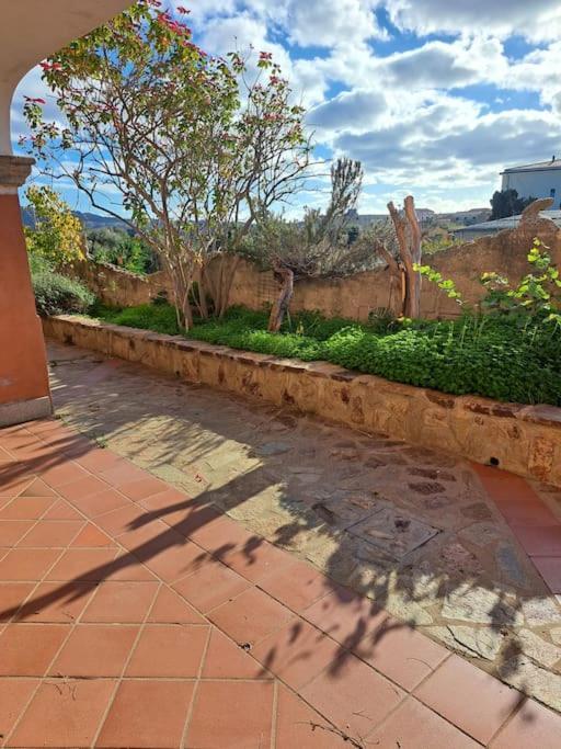 Gelsi Holiday Home La Maddalena Ла-Маддалена Екстер'єр фото